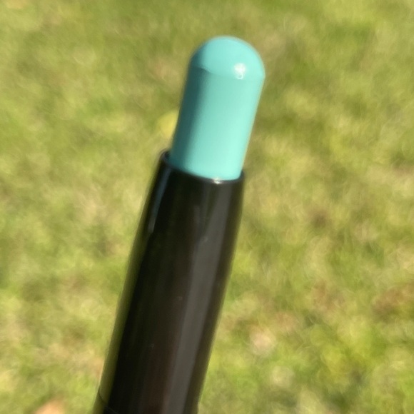 JULEP BEAUTY Eyeshadow 101 Crème to Powder Stick In Mint Matte Waterproof - Picture 11 of 14